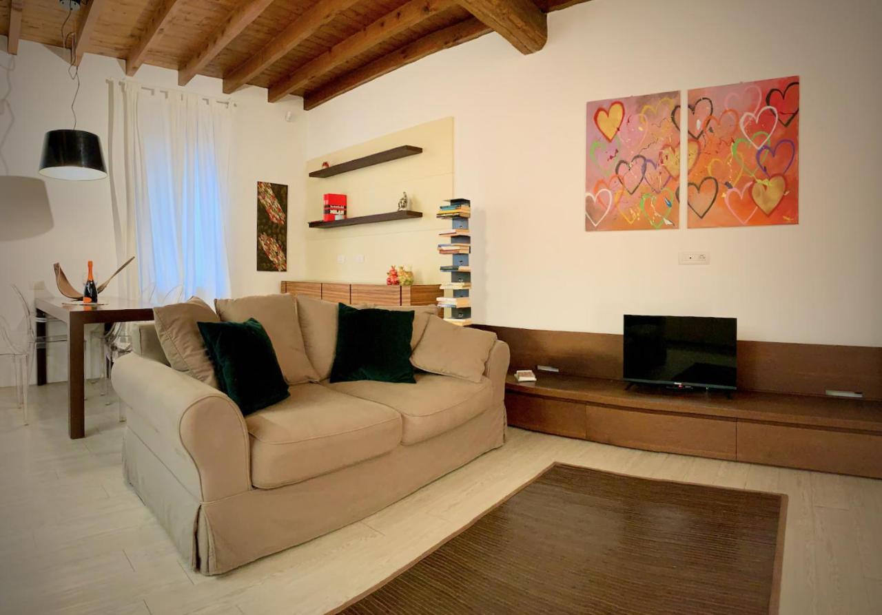 Ca' Stella Milano - Appartamento Accogliente E Romantico In Contesto Storico - Cozy And Romantic Flat In ミラノ エクステリア 写真